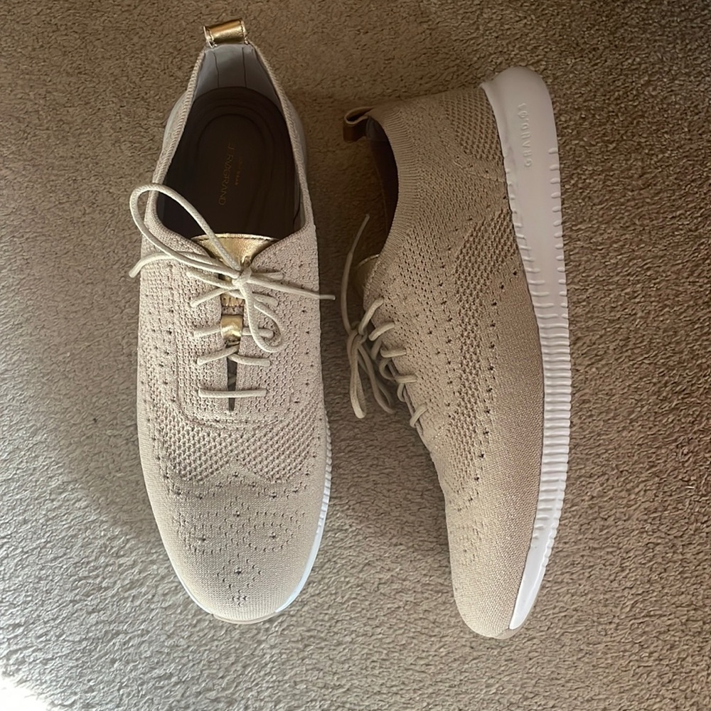 Cole Haan Woman’s size 10 New without Box